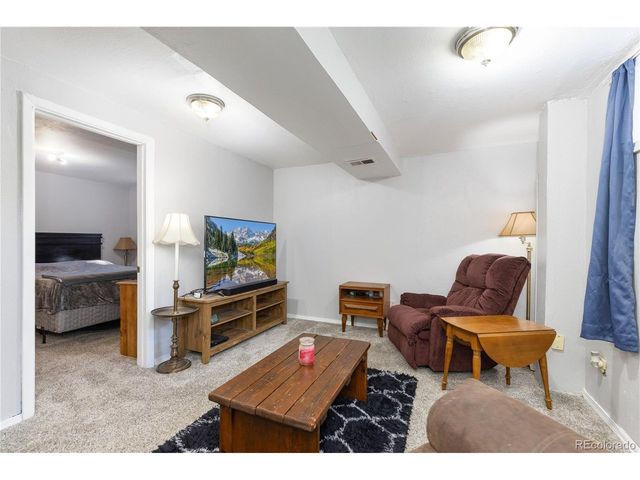 3770 S Walden St, Aurora, CO 80013