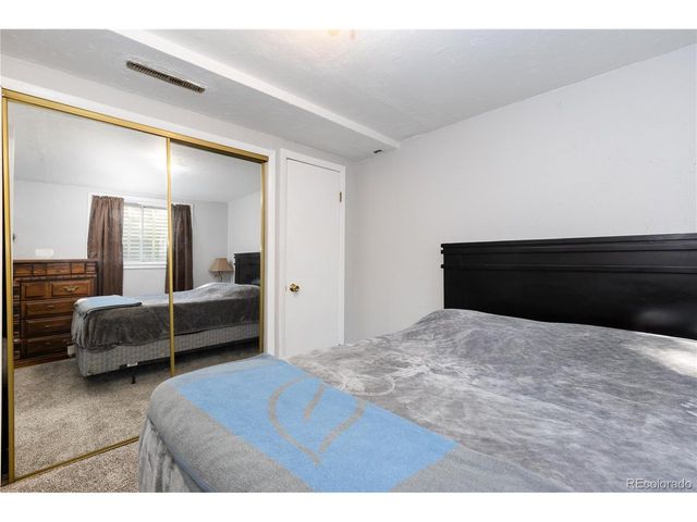 3770 S Walden St, Aurora, CO 80013