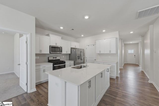 1131 Staghorn Avenue, Lyman, SC 29345