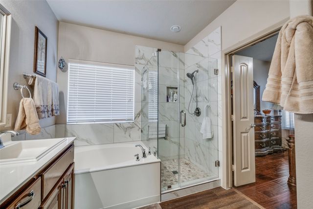 6803 Elderberry Drive, Arlington, TX 76001