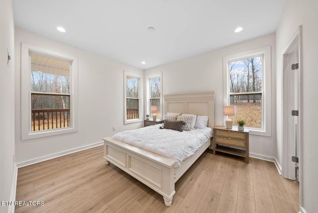 1023 W Laurel Way, Monterey, TN 38574