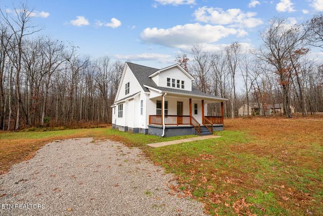 1023 W Laurel Way, Monterey, TN 38574