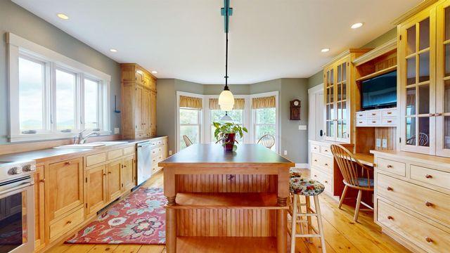 530 Brazier Road, East Montpelier, VT 05651