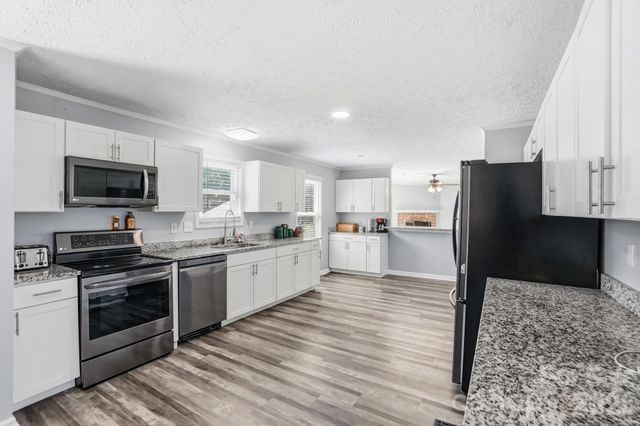 288 Farris Road, Clover, SC 29710