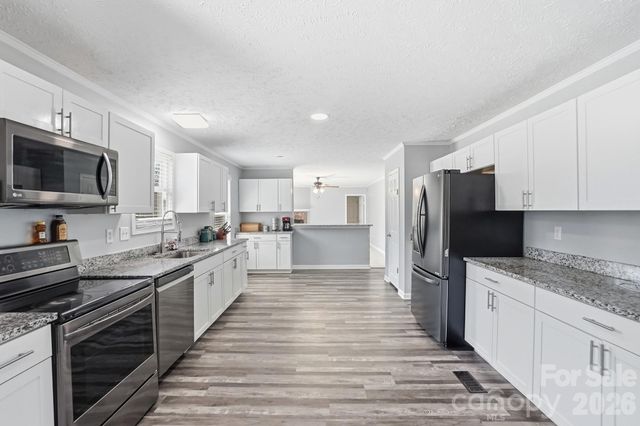 288 Farris Road, Clover, SC 29710
