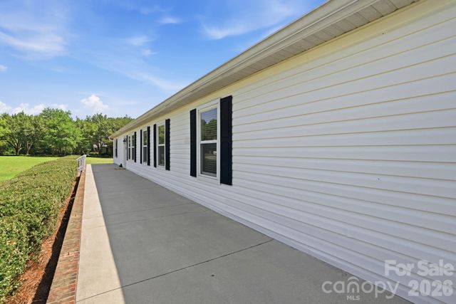 288 Farris Road, Clover, SC 29710