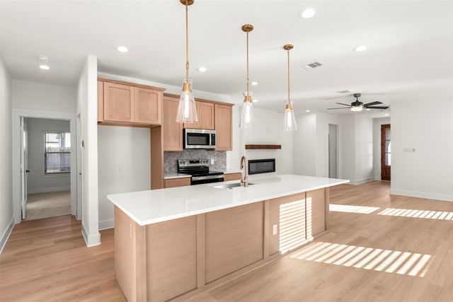 701 Escovedo Drive, Italy, TX 76651