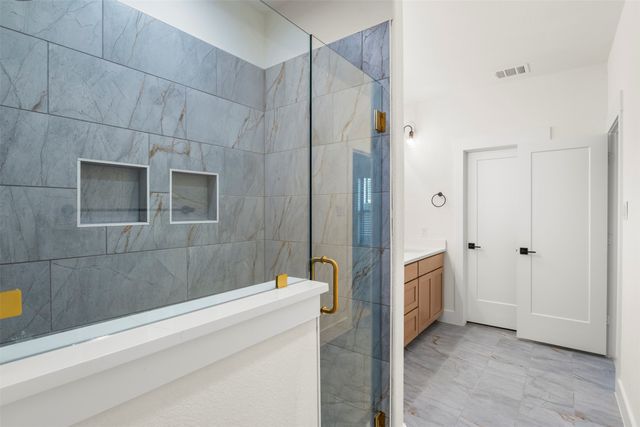 701 Escovedo Drive, Italy, TX 76651