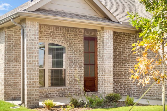 701 Escovedo Drive, Italy, TX 76651