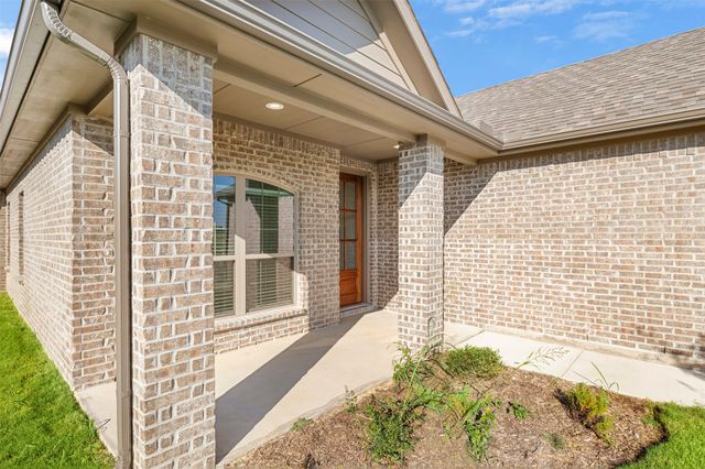 701 Escovedo Drive, Italy, TX 76651