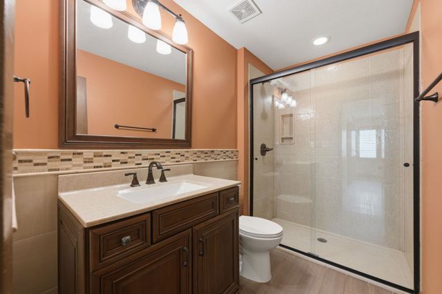 1506 N Caddy, Wichita, KS 67212