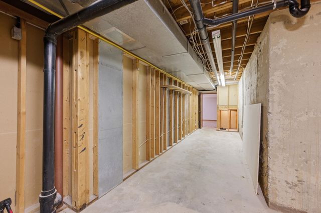 1506 N Caddy, Wichita, KS 67212