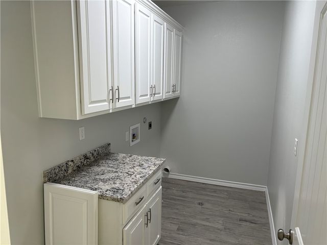 2534 Hewlett, Ingleside, TX 78362