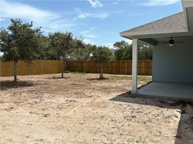 2534 Hewlett, Ingleside, TX 78362
