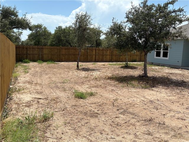 2534 Hewlett, Ingleside, TX 78362