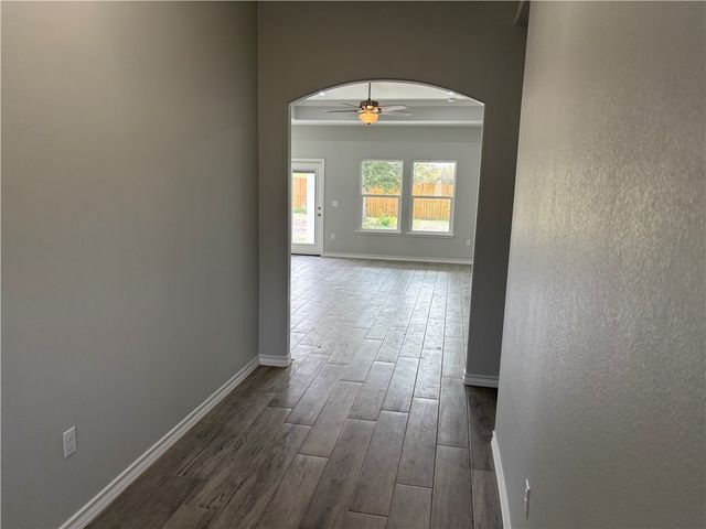 2534 Hewlett, Ingleside, TX 78362