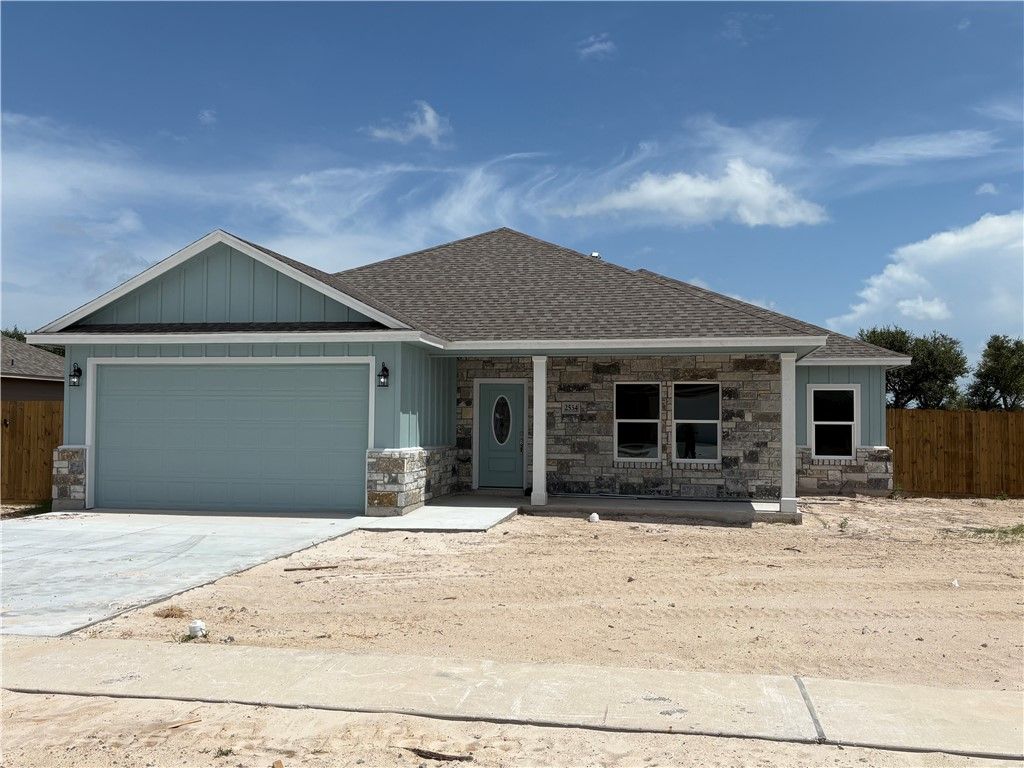 2534 Hewlett, Ingleside, TX 78362