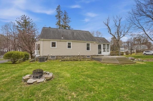 21 Park Street, Shrewsbury, MA 01545