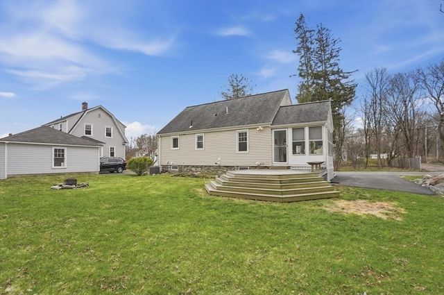 21 Park Street, Shrewsbury, MA 01545