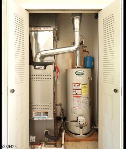 22 Woodward Ln, Bernards Twp., NJ 07920