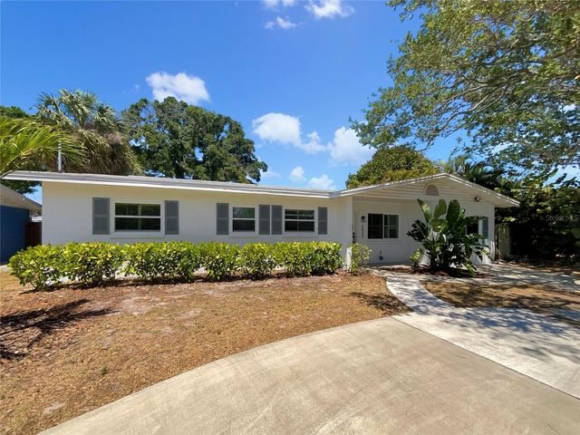 4825 W BAY COURT AVENUE, Tampa, FL 33611