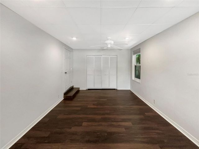 4825 W BAY COURT AVENUE, Tampa, FL 33611