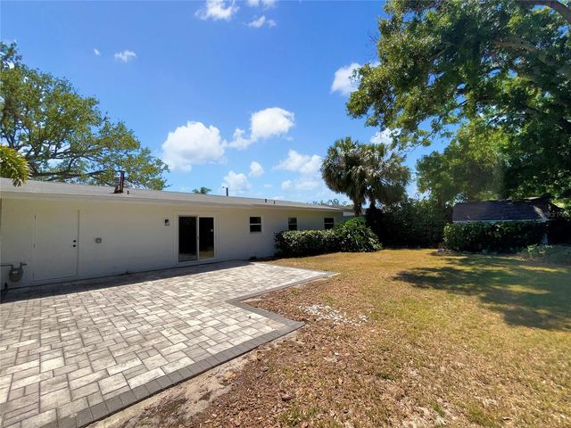 4825 W BAY COURT AVENUE, Tampa, FL 33611
