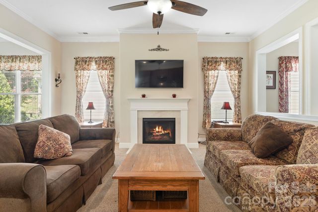 491 Granite Lake Court, Denver, NC 28037