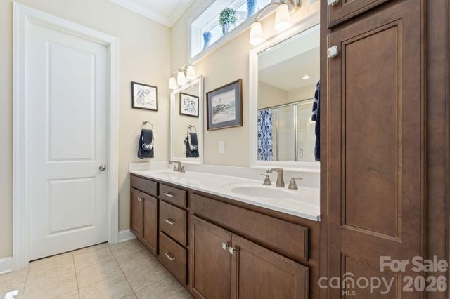 491 Granite Lake Court, Denver, NC 28037