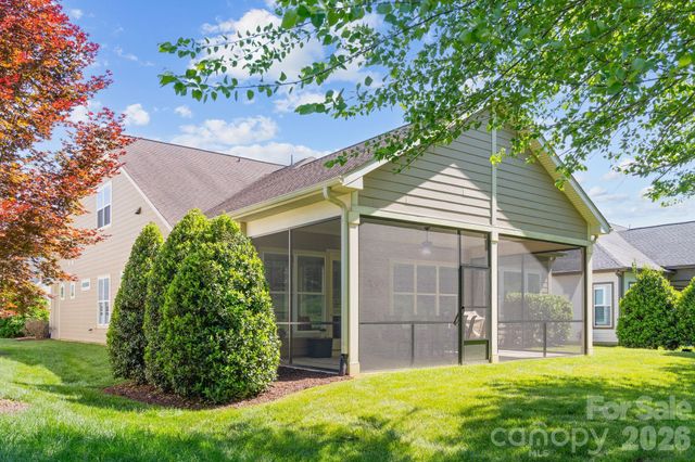 491 Granite Lake Court, Denver, NC 28037