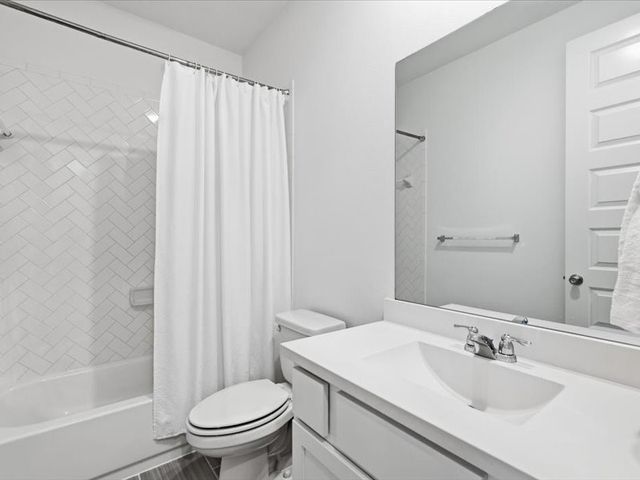 4105 Crossroads Court, Oak Point, TX 75068