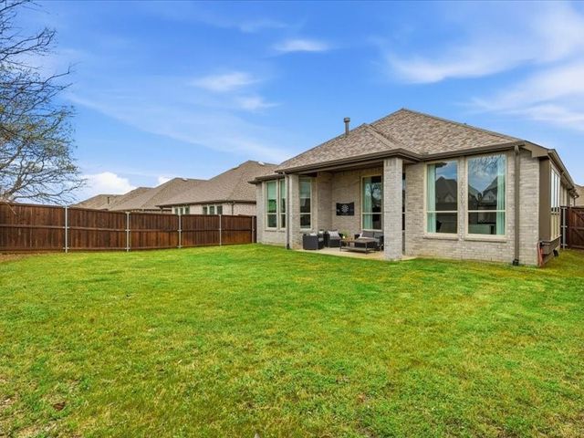 4105 Crossroads Court, Oak Point, TX 75068