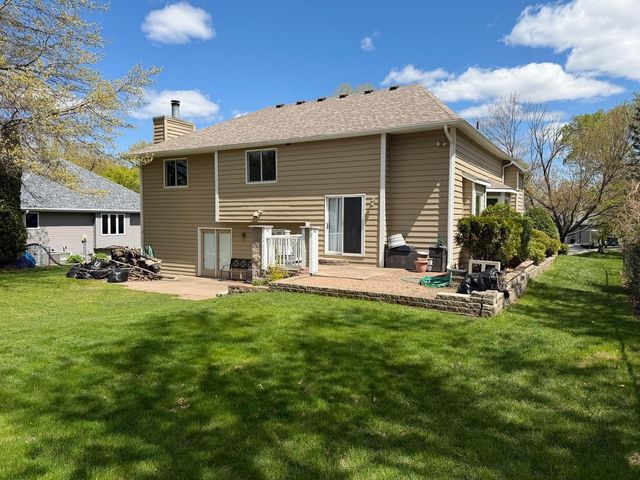 2555 Sylvan Street, Little Canada, MN 55117
