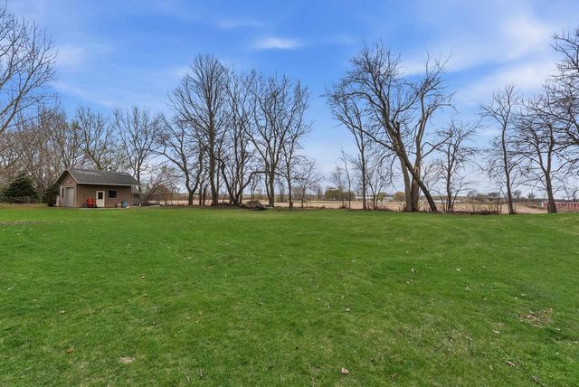 W9486 Zimmerman Drive, Beaver Dam, WI 53916