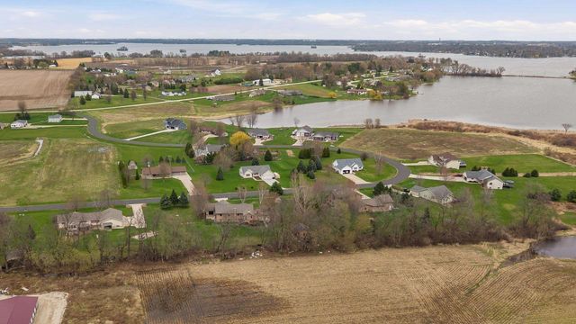 W9486 Zimmerman Drive, Beaver Dam, WI 53916