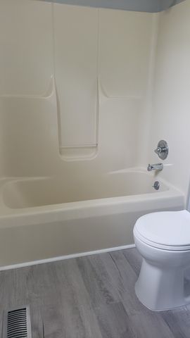 570 Barney Ln, Clarksville, TN 37042