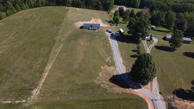 41 Bluebird Lane, Kings Mountain, KY 40442