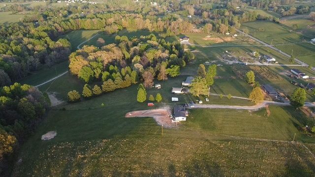 41 Bluebird Lane, Kings Mountain, KY 40442