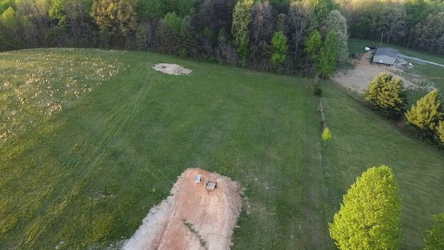 41 Bluebird Lane, Kings Mountain, KY 40442