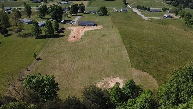 41 Bluebird Lane, Kings Mountain, KY 40442