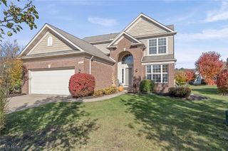 265 Lexington Circle, Broadview Heights, OH 44147