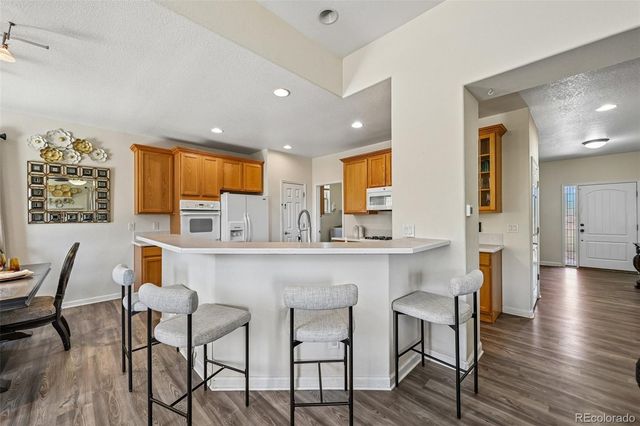 247 N Coolidge Way, Aurora, CO 80018