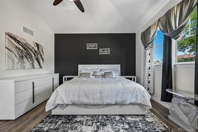 247 N Coolidge Way, Aurora, CO 80018