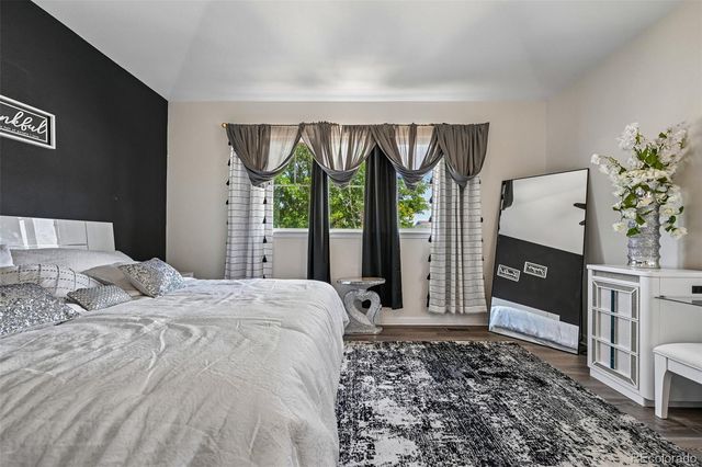 247 N Coolidge Way, Aurora, CO 80018