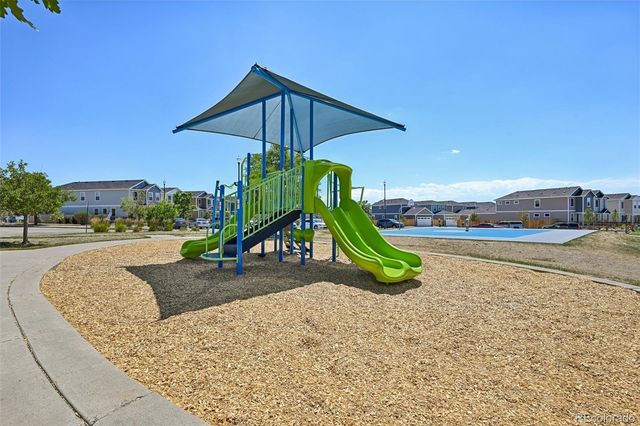 247 N Coolidge Way, Aurora, CO 80018