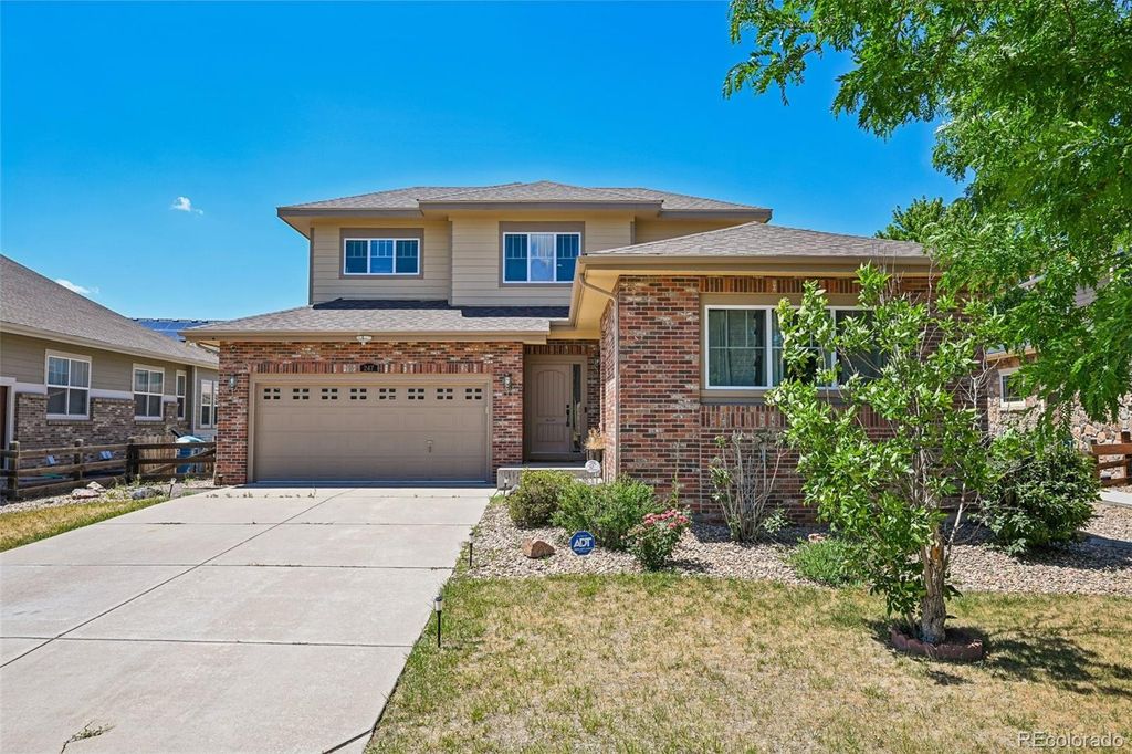 247 N Coolidge Way, Aurora, CO 80018