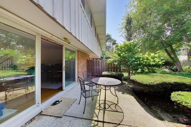 1304 Central Avenue, Wilmette, IL 60091