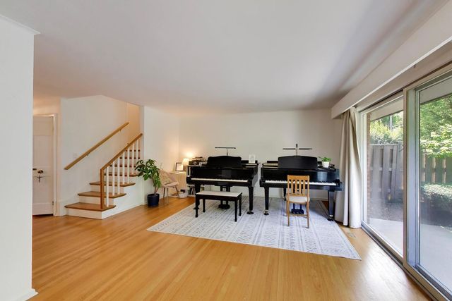 1304 Central Avenue, Wilmette, IL 60091