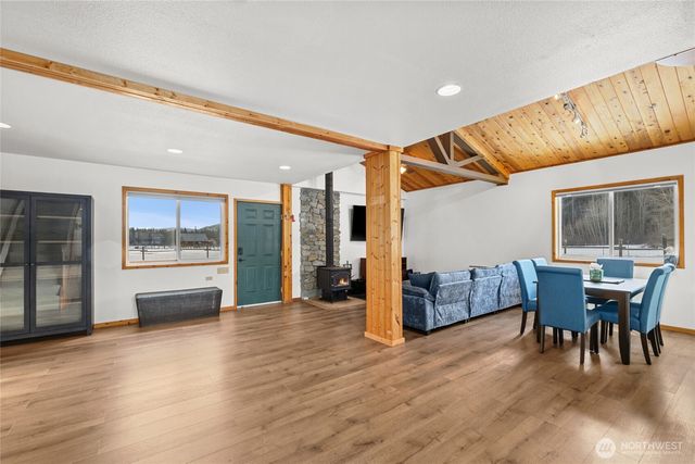 71 Middle Fork Lane, Cle Elum, WA 98922