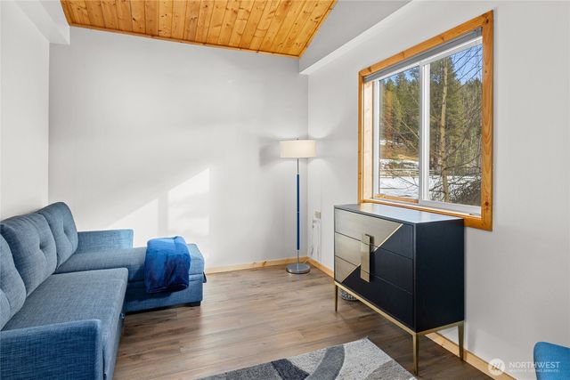 71 Middle Fork Lane, Cle Elum, WA 98922